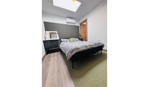 Odsprzedaż - Kamienica - San Miguel de Salinas - Inland