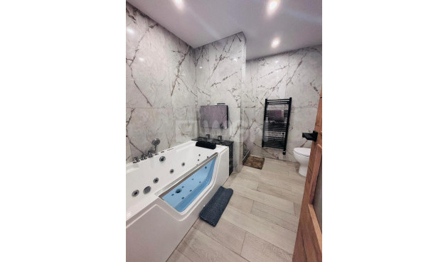 Odsprzedaż - Kamienica - San Miguel de Salinas - Inland