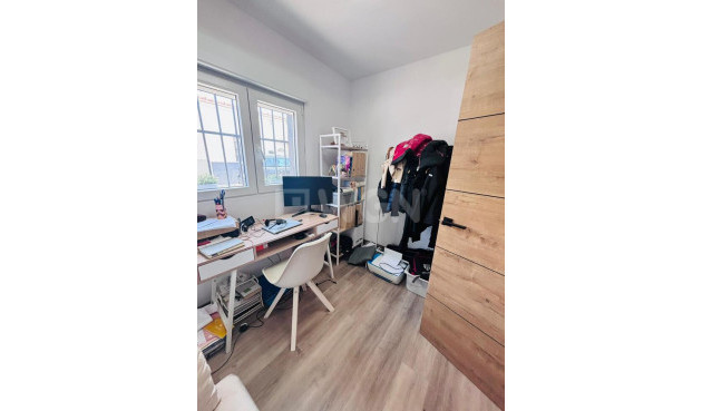 Odsprzedaż - Kamienica - San Miguel de Salinas - Inland