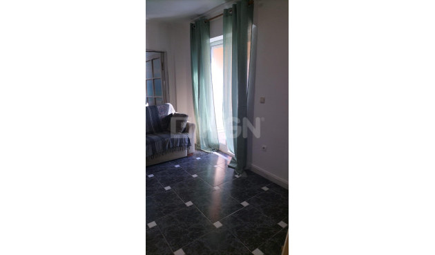 Odsprzedaż - Mieszkanie w bloku - Torrevieja - Gaspar Perrelló