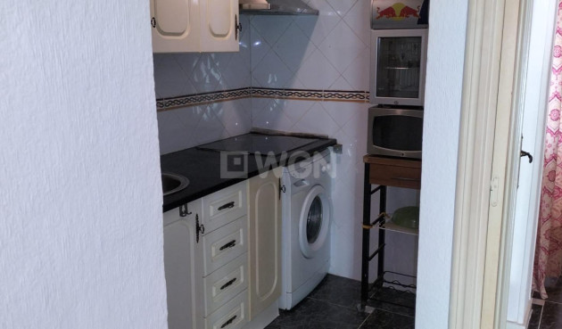 Odsprzedaż - Mieszkanie w bloku - Torrevieja - Gaspar Perrelló