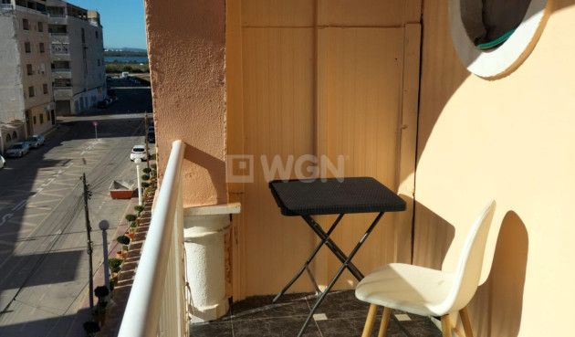 Odsprzedaż - Mieszkanie w bloku - Torrevieja - Gaspar Perrelló