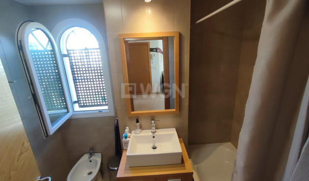 Odsprzedaż - Mieszkanie w bloku - Hacienda Riquelme Golf Resort - Inland