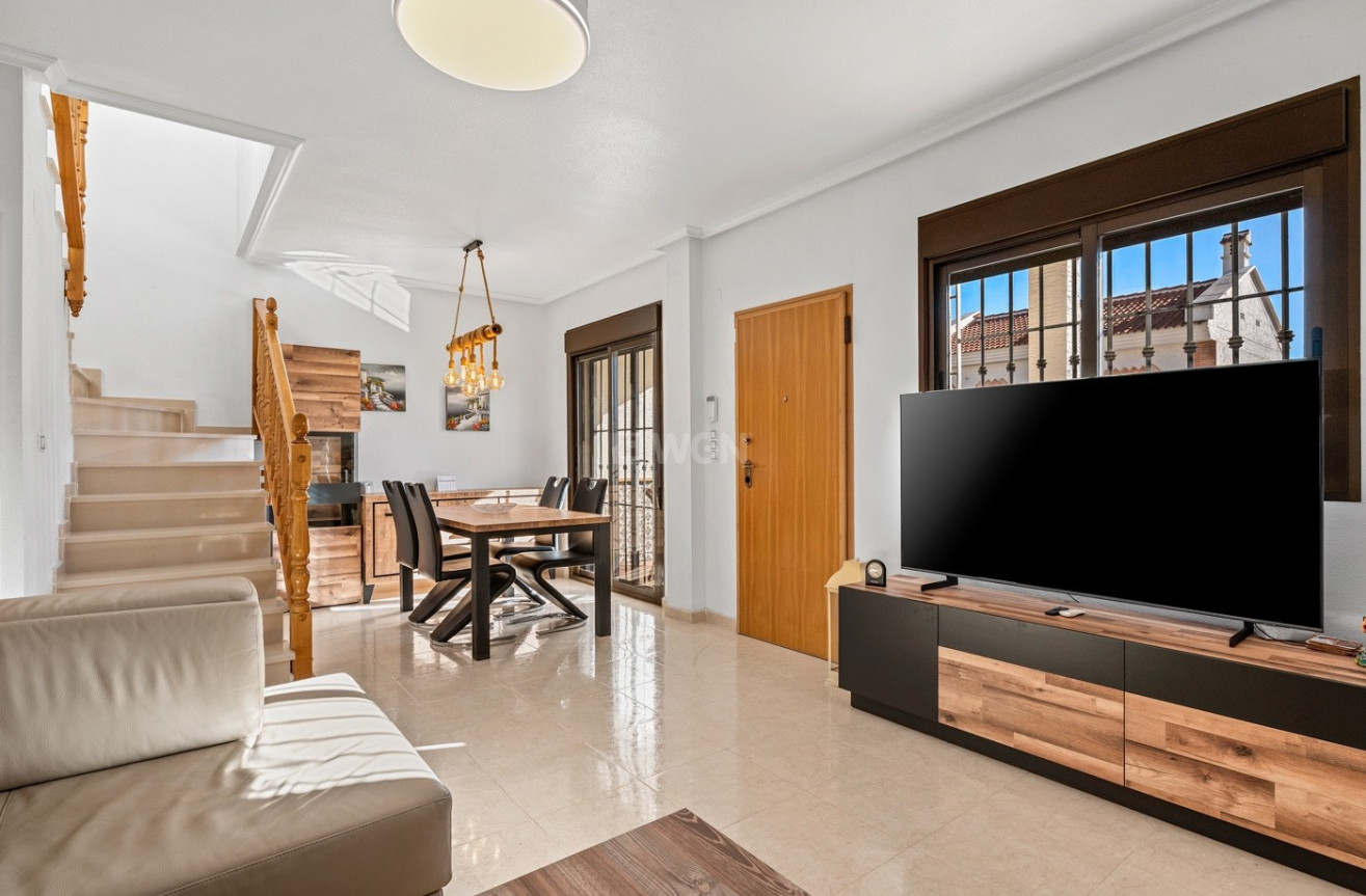 Odsprzedaż - Kamienica - San Miguel de Salinas - Inland