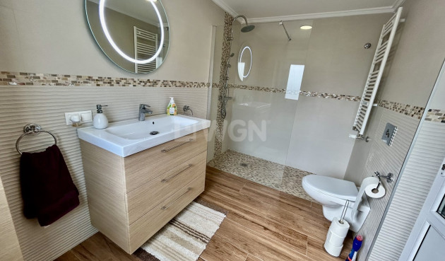 Odsprzedaż - Villa - Cabo Roig - Costa Blanca