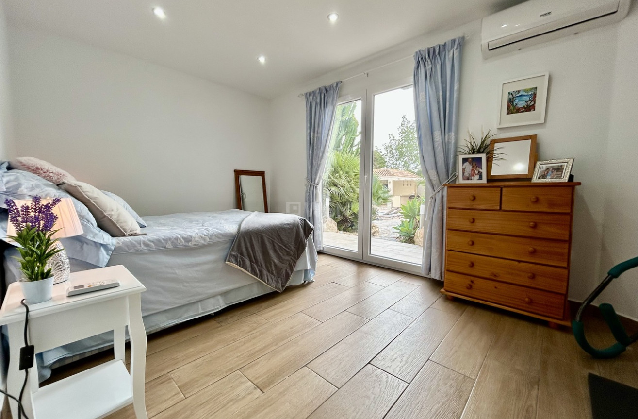 Odsprzedaż - Villa - Cabo Roig - Costa Blanca