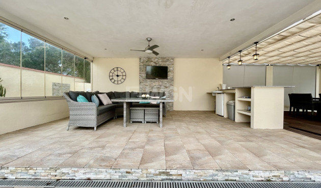 Odsprzedaż - Villa - Cabo Roig - Costa Blanca