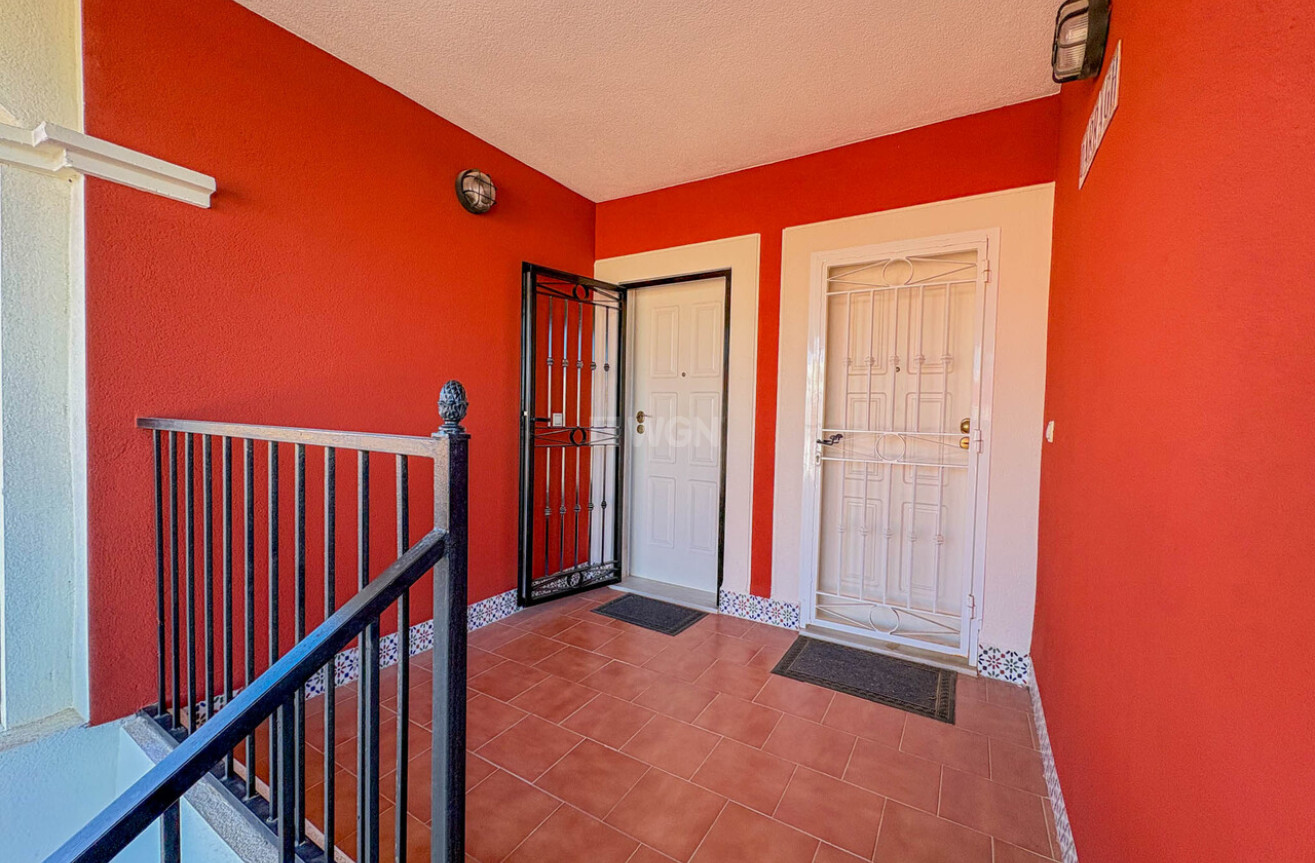 Odsprzedaż - Mieszkanie w bloku - Torrevieja - Costa Blanca