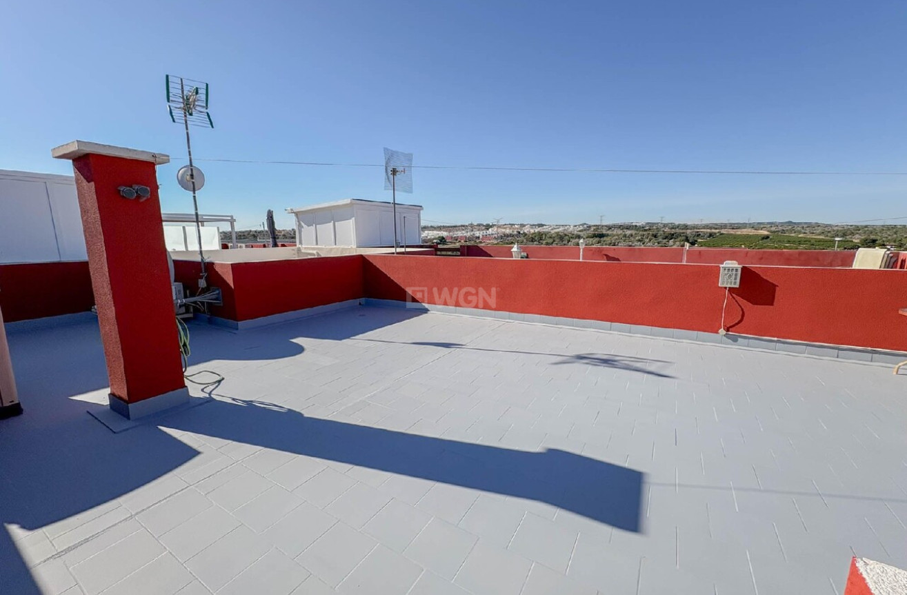 Odsprzedaż - Mieszkanie w bloku - Torrevieja - Costa Blanca