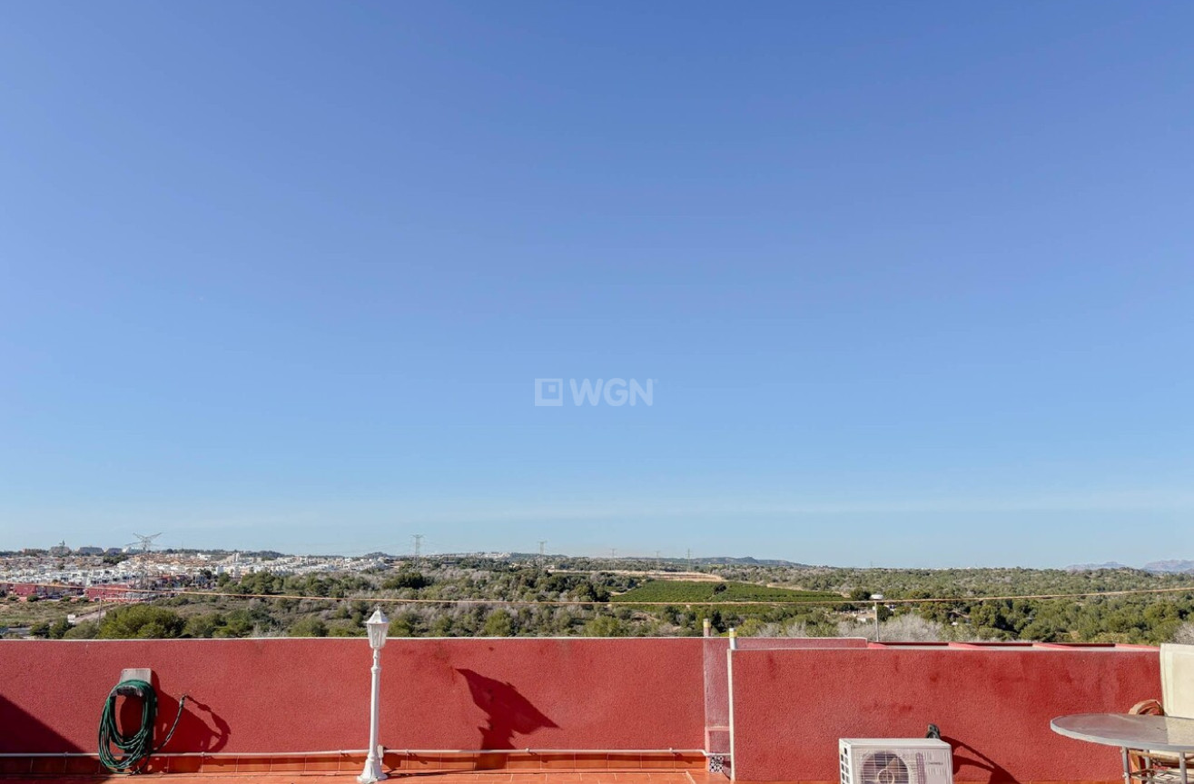 Odsprzedaż - Mieszkanie w bloku - Torrevieja - Costa Blanca