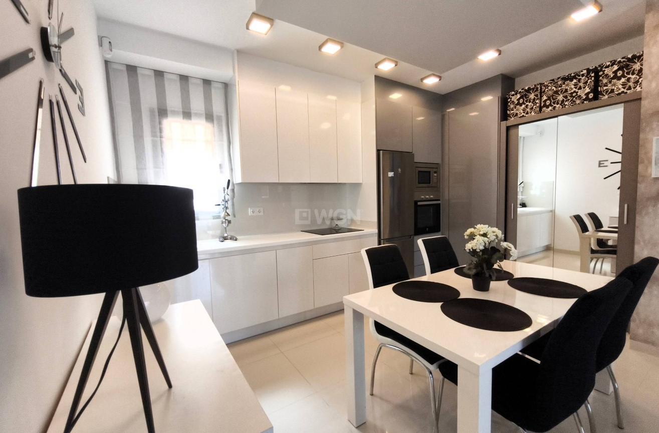 Odsprzedaż - Mieszkanie w bloku - Pilar de la Horadada - La Torre de la Horadada