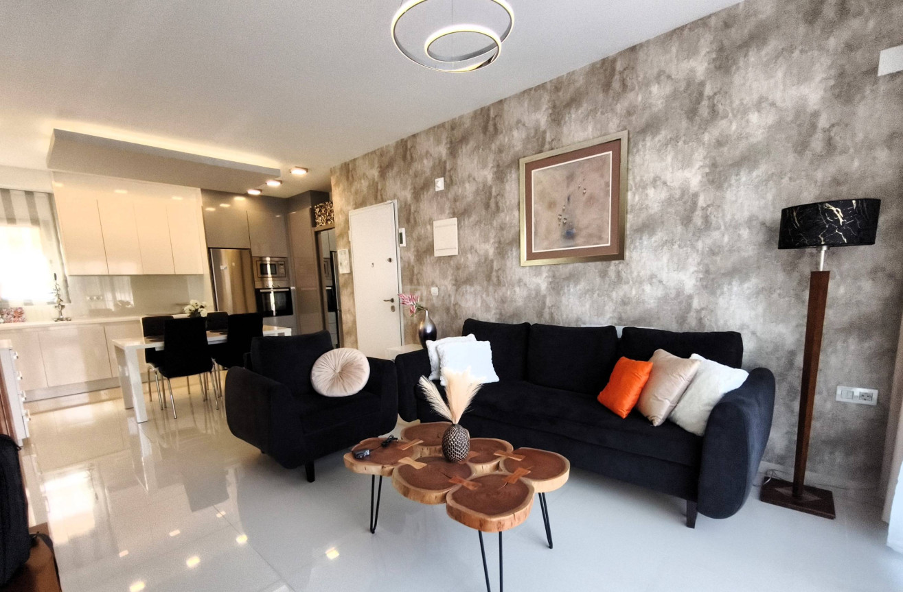 Odsprzedaż - Mieszkanie w bloku - Pilar de la Horadada - La Torre de la Horadada