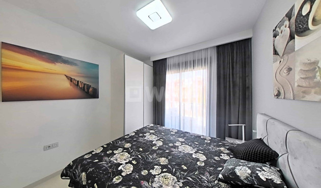 Odsprzedaż - Mieszkanie w bloku - Pilar de la Horadada - La Torre de la Horadada