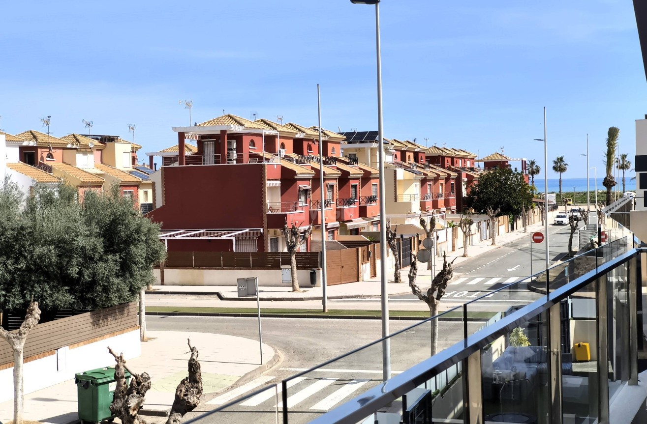 Odsprzedaż - Mieszkanie w bloku - Pilar de la Horadada - La Torre de la Horadada