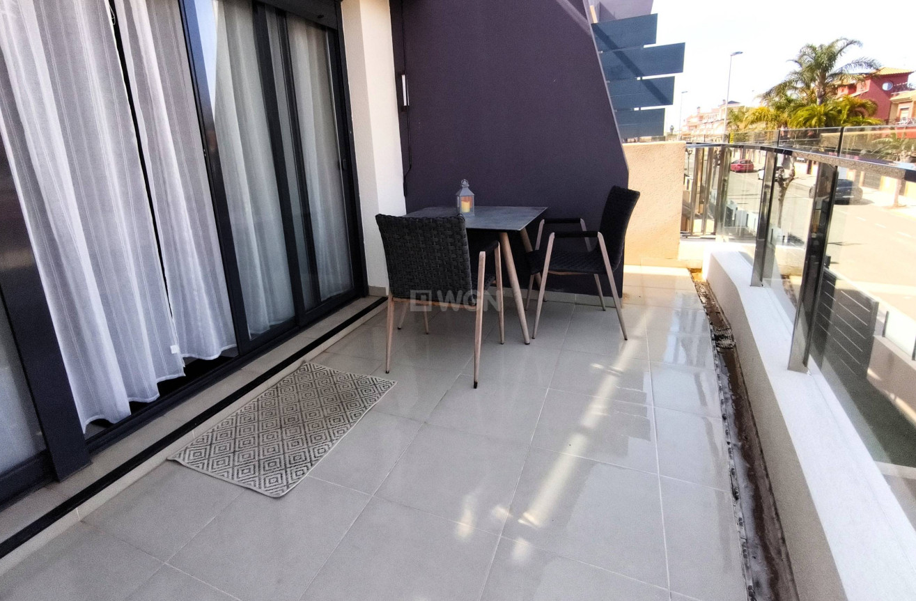 Odsprzedaż - Mieszkanie w bloku - Pilar de la Horadada - La Torre de la Horadada