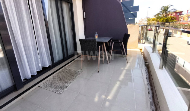 Odsprzedaż - Mieszkanie w bloku - Pilar de la Horadada - La Torre de la Horadada