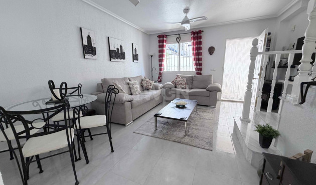 Odsprzedaż - Kamienica - Orihuela Costa - Costa Blanca