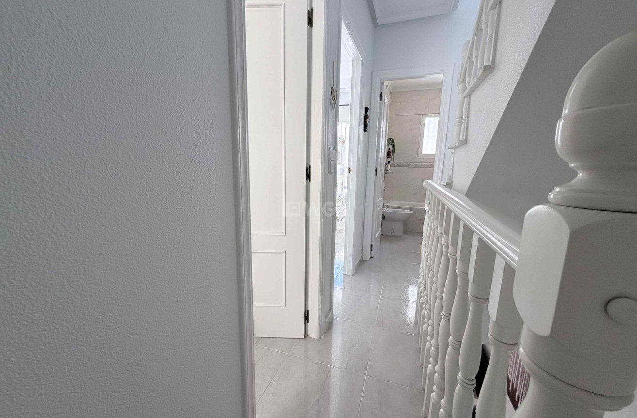 Odsprzedaż - Kamienica - Orihuela Costa - Costa Blanca