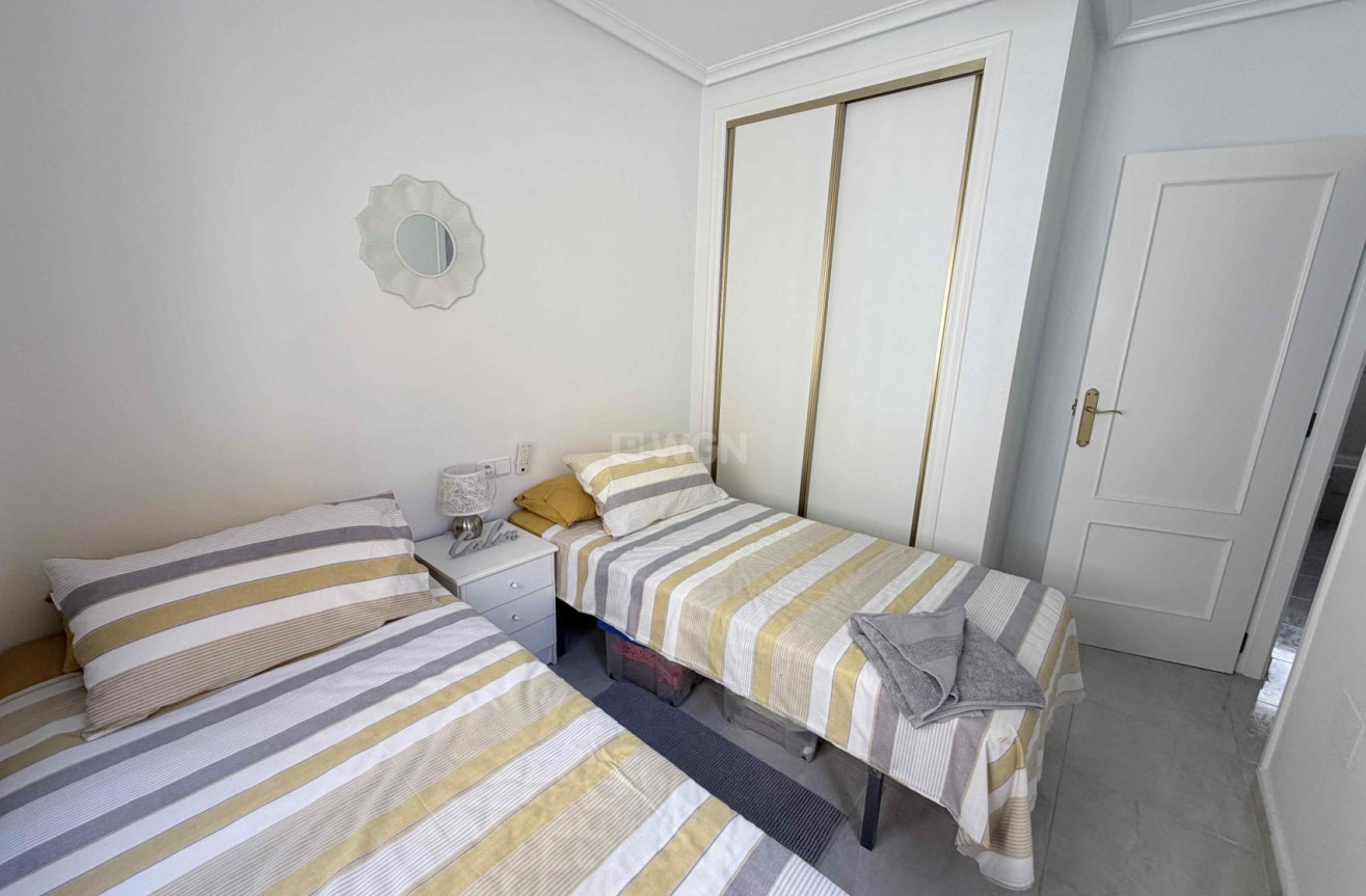 Odsprzedaż - Kamienica - Orihuela Costa - Costa Blanca