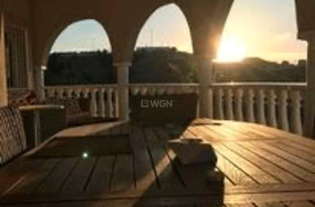 Odsprzedaż - Villa - Rojales - La Marquesa