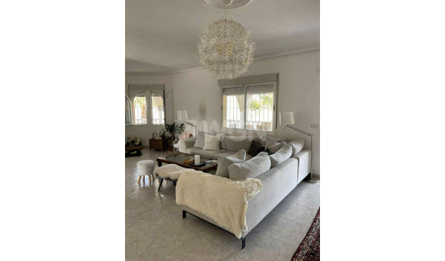 Odsprzedaż - Villa - Rojales - La Marquesa