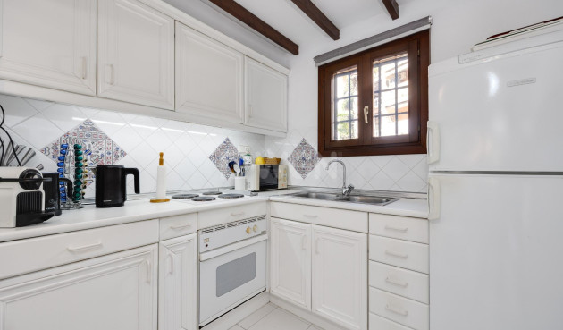 Resale - Apartment / flat - Torrevieja - Playa de los Locos