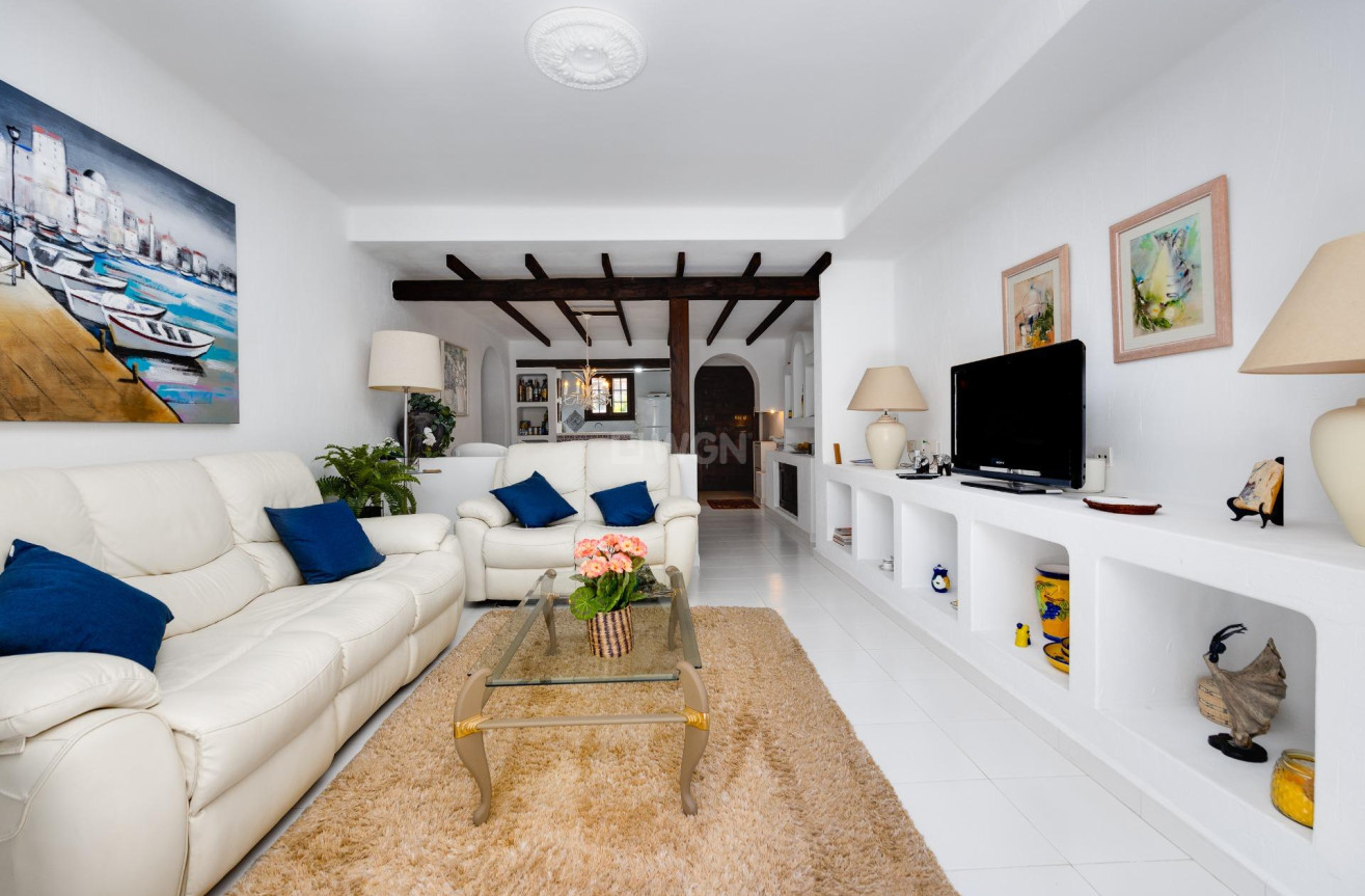 Resale - Apartment / flat - Torrevieja - Playa de los Locos