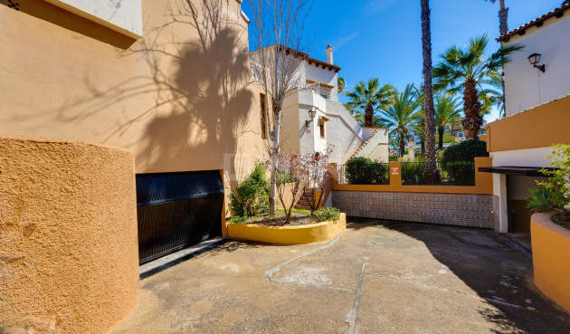 Resale - Apartment / flat - Torrevieja - Playa de los Locos