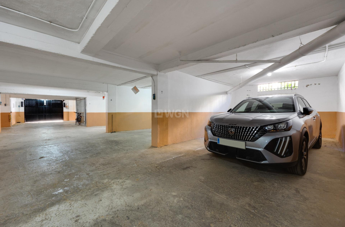 Resale - Apartment / flat - Torrevieja - Playa de los Locos