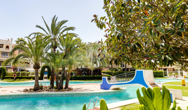 Resale - Apartment / flat - Torrevieja - Playa de los Locos
