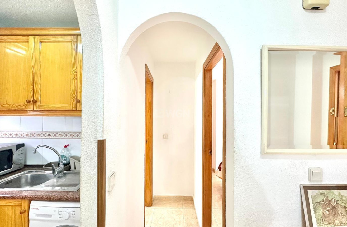 Resale - Apartment / flat - Torrevieja - Centro