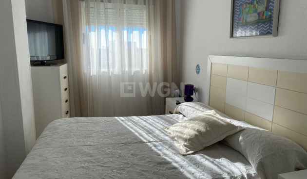 Odsprzedaż - Daszek - Torrevieja - Estacion De Autobuses