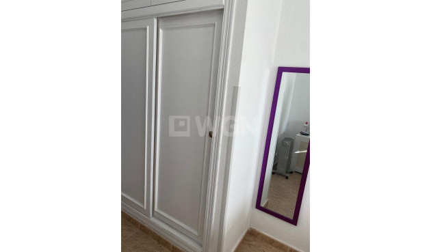 Odsprzedaż - Daszek - Torrevieja - Estacion De Autobuses