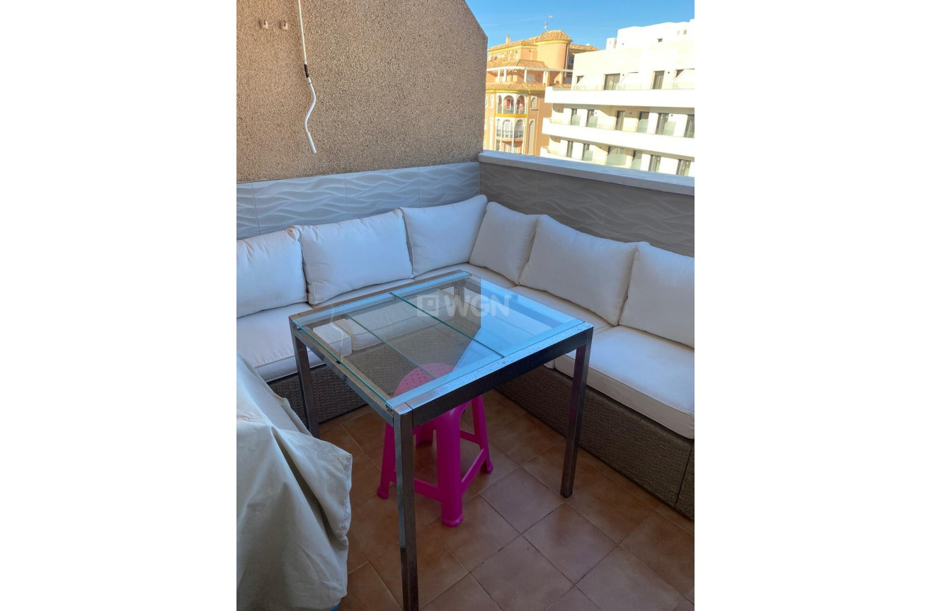 Odsprzedaż - Daszek - Torrevieja - Estacion De Autobuses