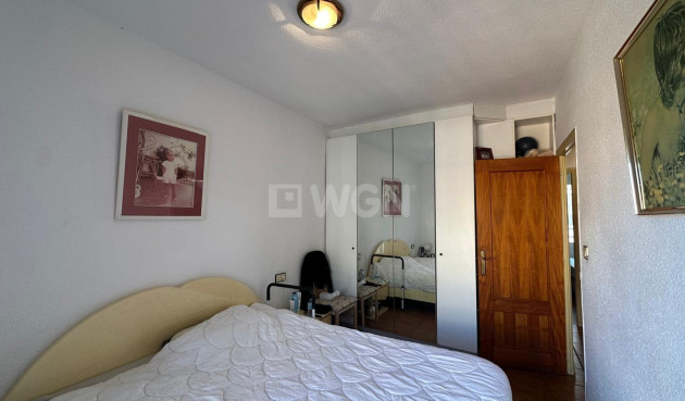 Odsprzedaż - Mieszkanie w bloku - Torrevieja - Estacion De Autobuses