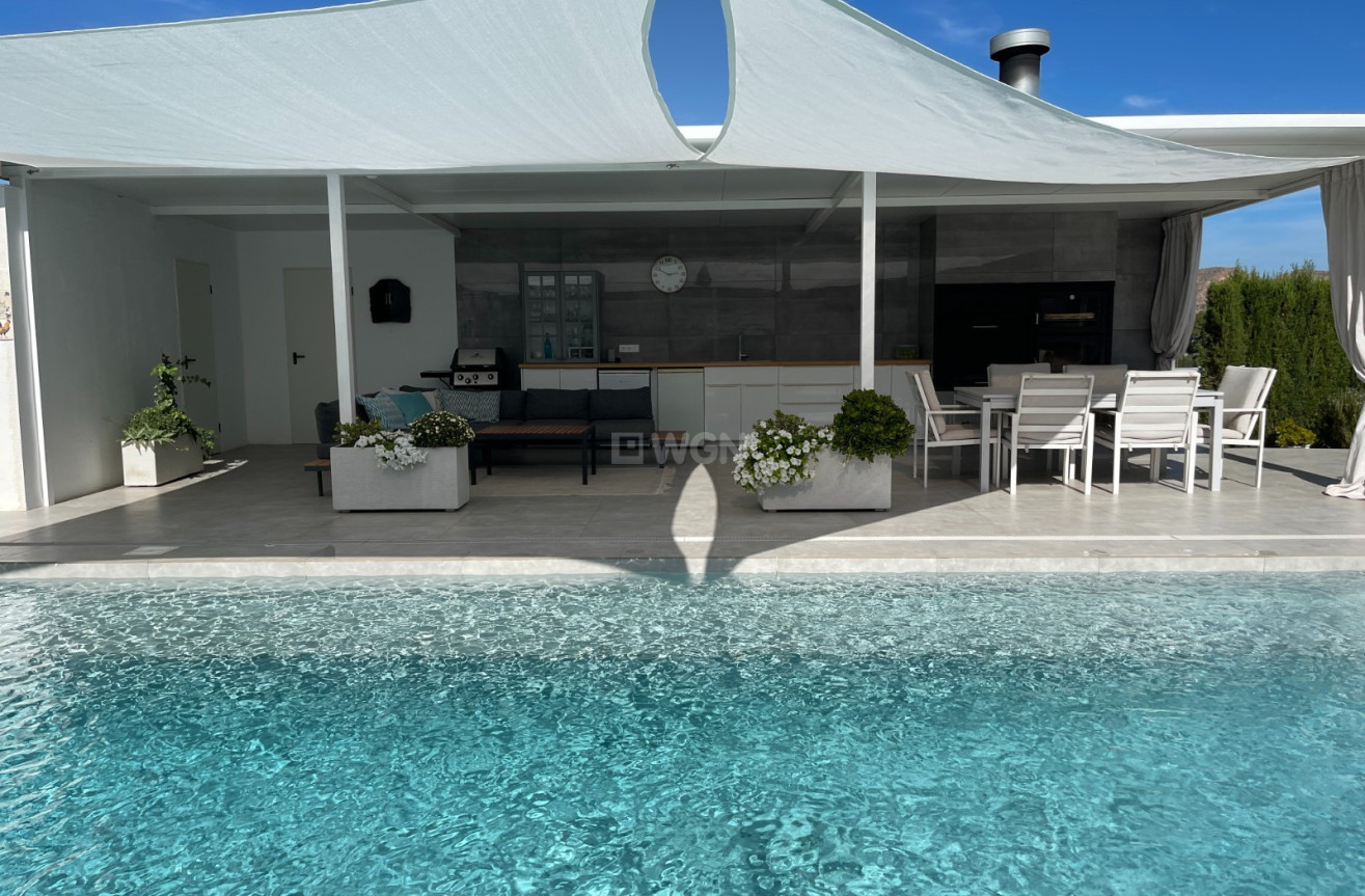 Odsprzedaż - Villa - Orihuela - Inland