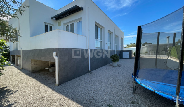 Odsprzedaż - Villa - Orihuela - Inland