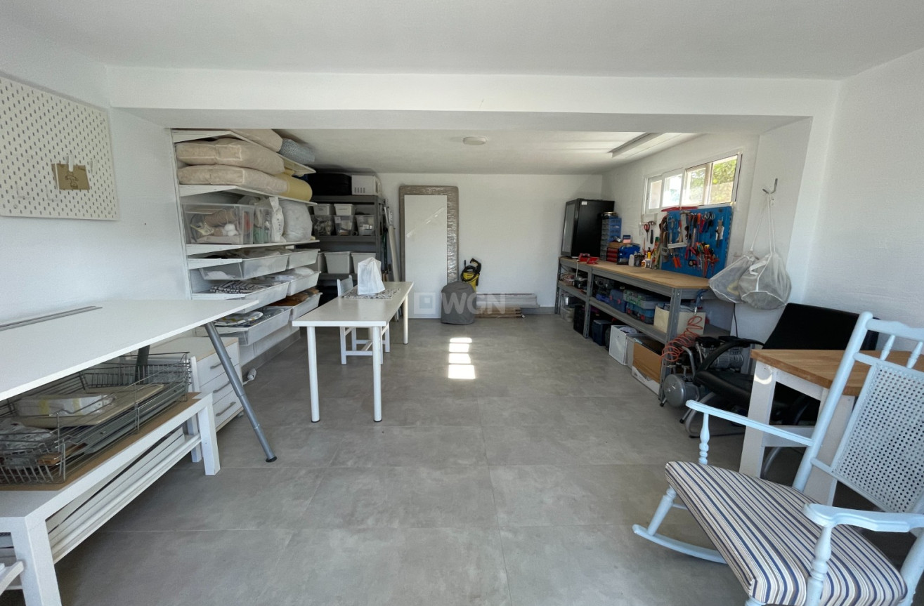 Odsprzedaż - Villa - Orihuela - Inland