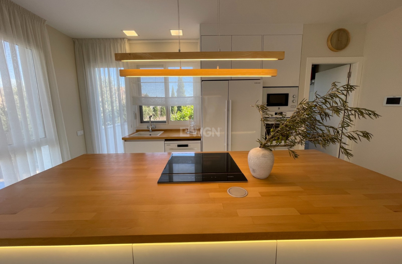 Odsprzedaż - Villa - Orihuela - Inland