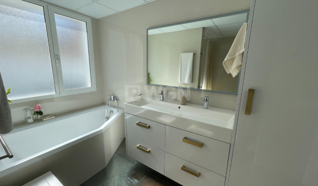 Odsprzedaż - Villa - Orihuela - Inland