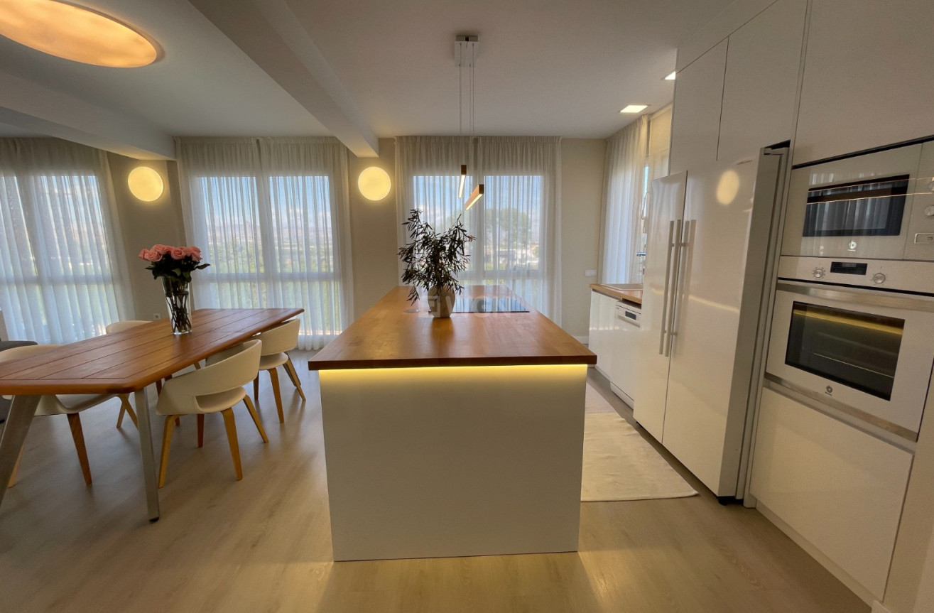 Odsprzedaż - Villa - Orihuela - Inland