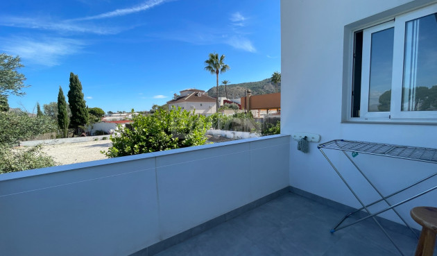 Odsprzedaż - Villa - Orihuela - Inland