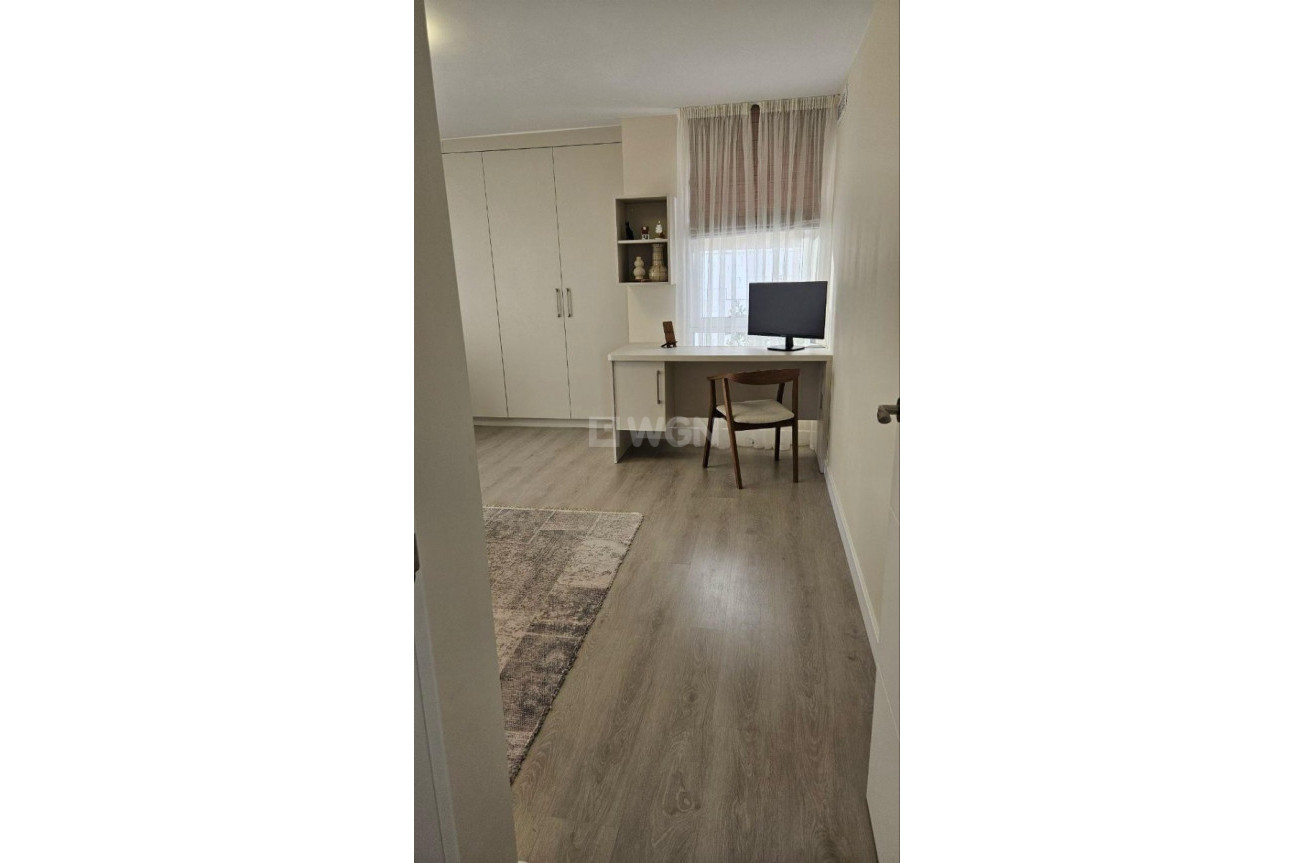 Odsprzedaż - Villa - Orihuela - Inland