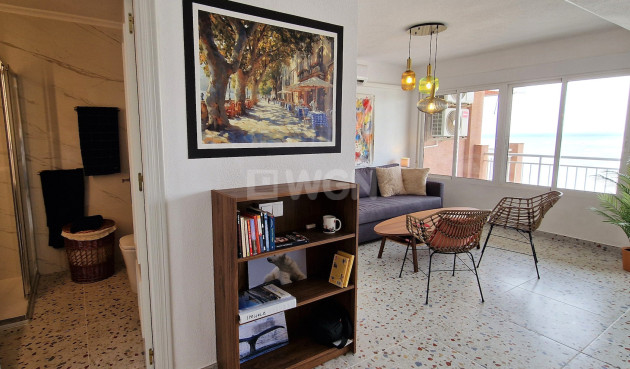 Odsprzedaż - Mieszkanie w bloku - Torrevieja - Costa Blanca