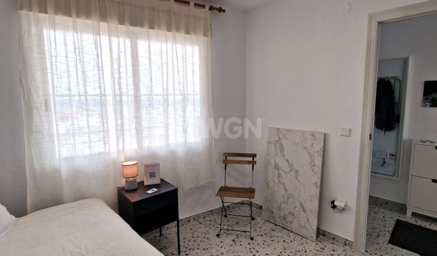 Odsprzedaż - Mieszkanie w bloku - Torrevieja - Costa Blanca