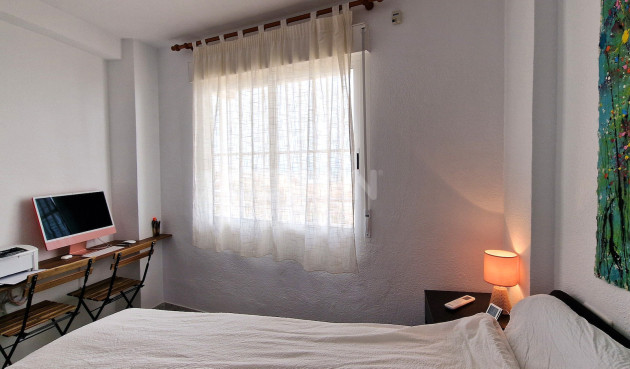 Odsprzedaż - Mieszkanie w bloku - Torrevieja - Costa Blanca