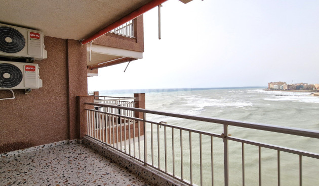 Odsprzedaż - Mieszkanie w bloku - Torrevieja - Costa Blanca