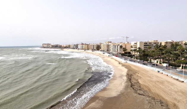 Odsprzedaż - Mieszkanie w bloku - Torrevieja - Costa Blanca