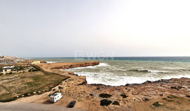 Odsprzedaż - Mieszkanie w bloku - Torrevieja - Costa Blanca