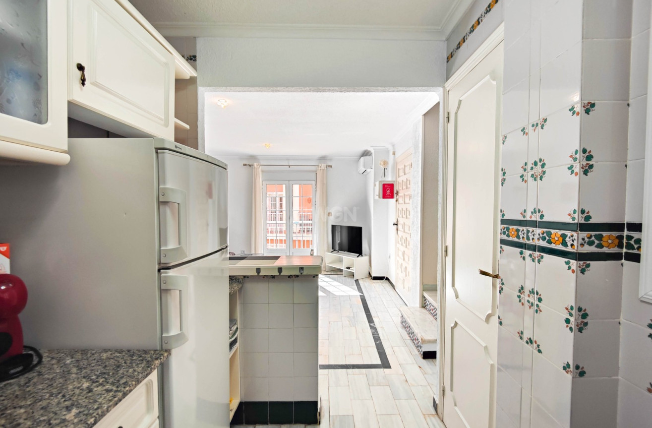 Odsprzedaż - Daszek - Torrevieja - Costa Blanca